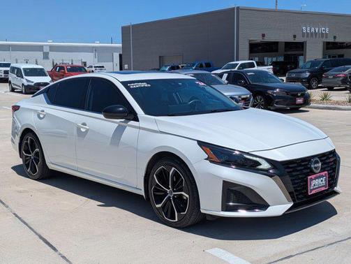 2024 Nissan Altima SR FWD