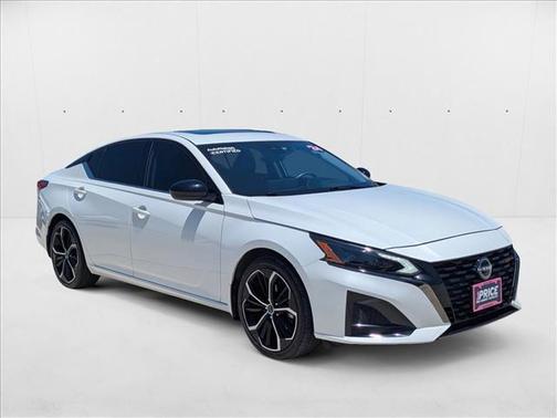 2024 Nissan Altima SR FWD