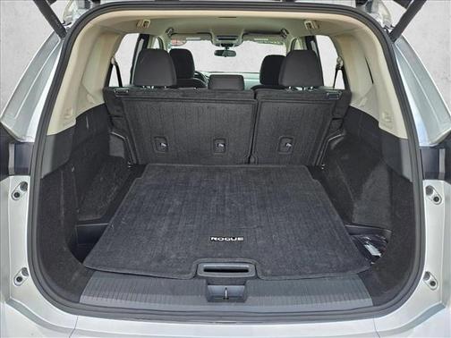 Brilliant Silver Metallic 2025 Nissan Rogue SV