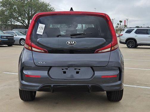 2021 Kia Soul GT-Line