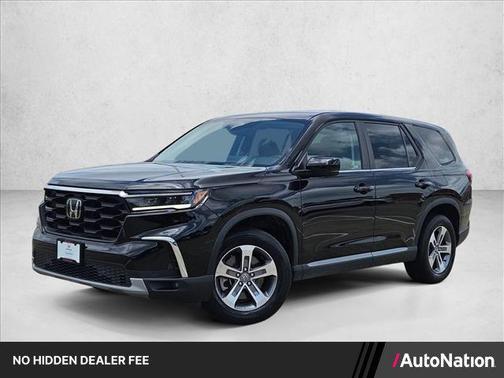 Crystal Black Pearl 2024 Honda Pilot EX-L 7 Passenger