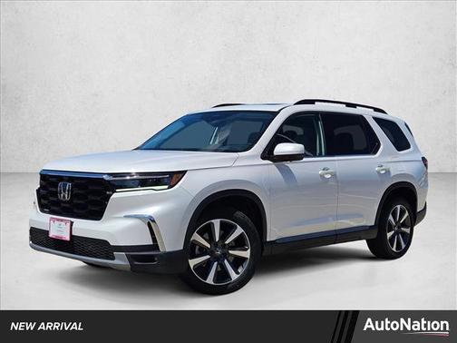 Platinum White Pearl 2025 Honda Pilot Elite