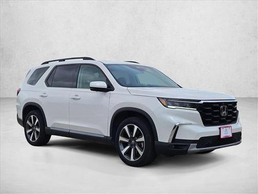 Platinum White Pearl 2025 Honda Pilot Elite