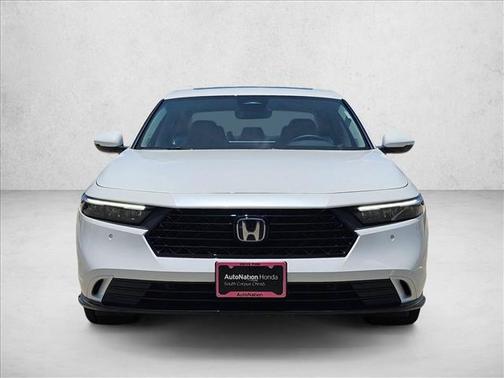 Platinum White Pearl 2026 Honda Accord Hybrid EX-L