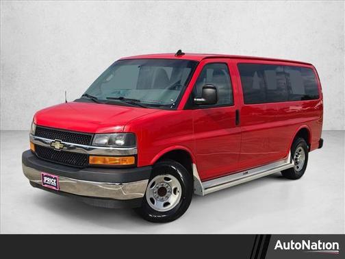 2017 Chevrolet Express 2500 LT