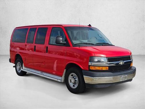 2017 Chevrolet Express 2500 LT