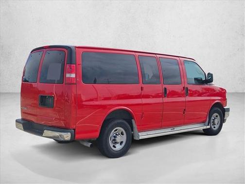 2017 Chevrolet Express 2500 LT
