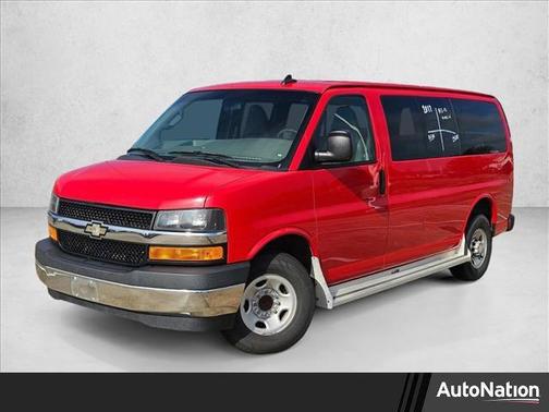 2017 Chevrolet Express 2500 LT