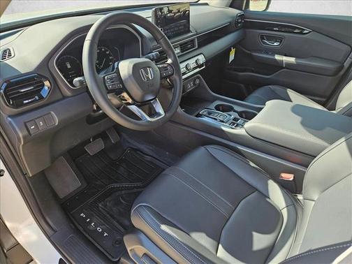 Platinum White Pearl 2025 Honda Pilot EX-L
