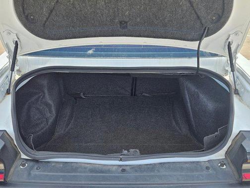 White Knuckle Clearcoat 2022 Dodge Challenger R/T