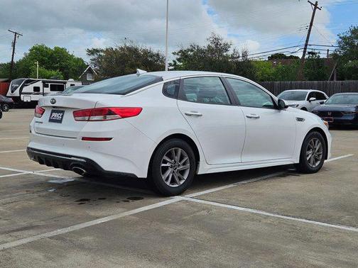 Snow White Pearl 2020 Kia Optima LX