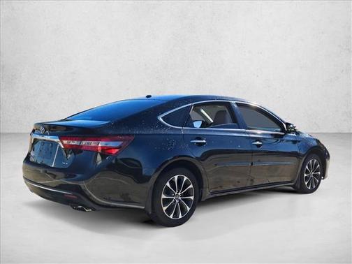 2016 Toyota Avalon XLE