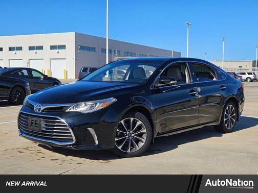 2016 Toyota Avalon XLE