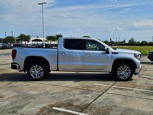 Quicksilver Metallic 2020 GMC Sierra 1500 SLE
