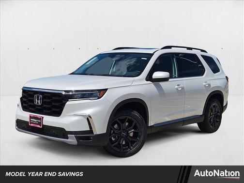 2025 Honda Pilot Touring 8-Passenger