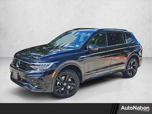 2023 Volkswagen Tiguan 2.0T SE R-Line Black