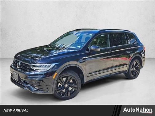 2023 Volkswagen Tiguan 2.0T SE R-Line Black