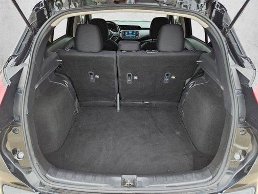 Super Black 2024 Nissan Kicks SV