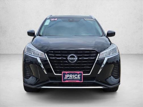 Super Black 2024 Nissan Kicks SV