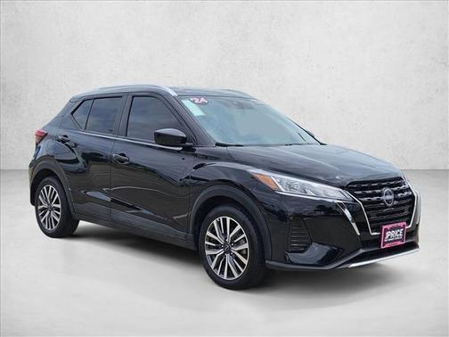 Super Black 2024 Nissan Kicks SV