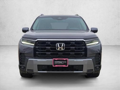 Modern Steel Metallic 2026 Honda Pilot Touring 8-Passenger
