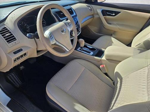 2016 Nissan Altima 2.5 SV