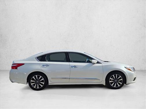 2016 Nissan Altima 2.5 SV