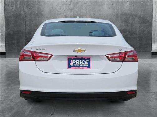 2022 Chevrolet Malibu FWD LT