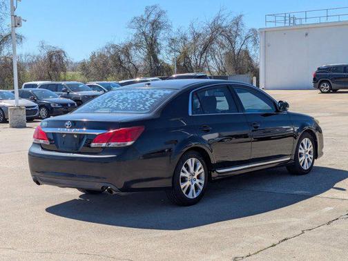 2011 Toyota Avalon Base