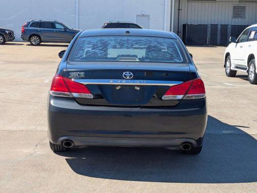 2011 Toyota Avalon Base