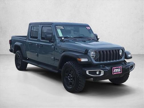 2025 Jeep Gladiator Sport