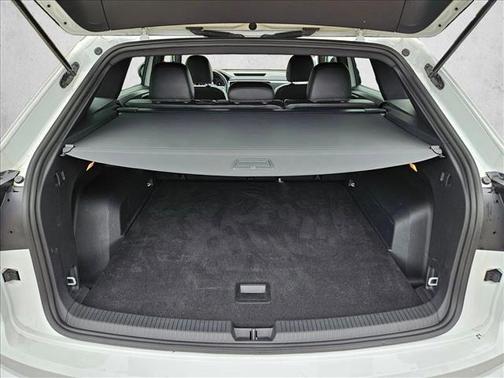 Pyrite Silver Metallic 2022 Volkswagen Atlas Cross Sport 3.6L V6 SE w/Technology