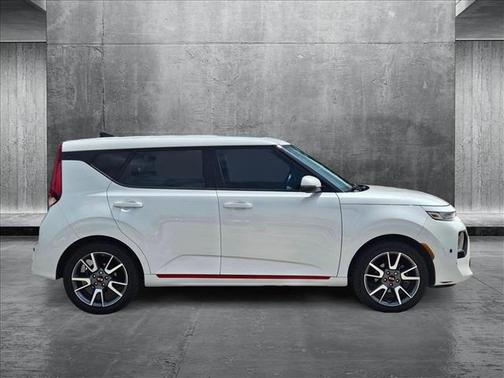 2021 Kia Soul GT-Line
