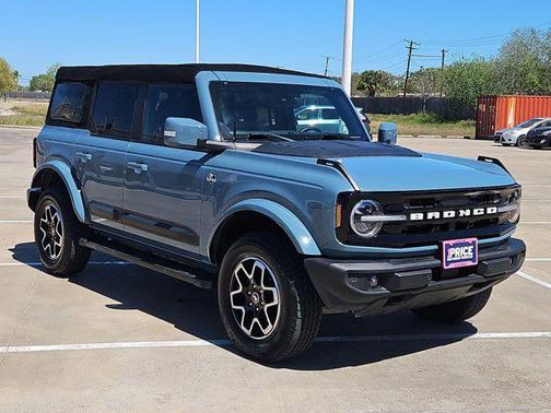 2023 Ford Bronco Outer Banks