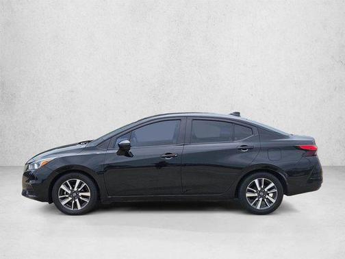 Super Black 2021 Nissan Versa 1.6 SV