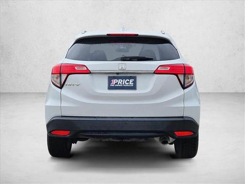 Platinum White Pearl 2022 Honda HR-V EX