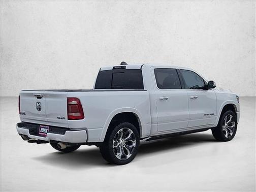 Ivory White Tri-Coat Pearlcoat 2022 RAM 1500 Longhorn