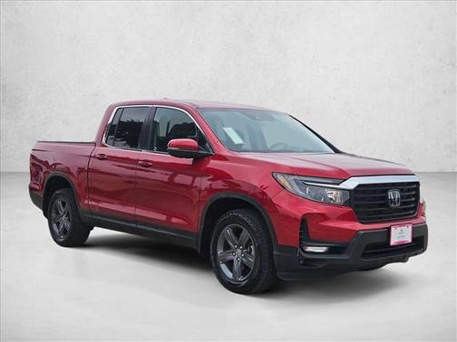 Radiant Red Metallic II 2023 Honda Ridgeline RTL