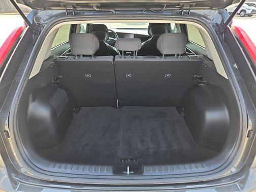 2024 Kia Niro LX