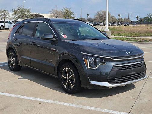 2024 Kia Niro LX
