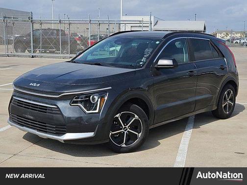 2024 Kia Niro LX