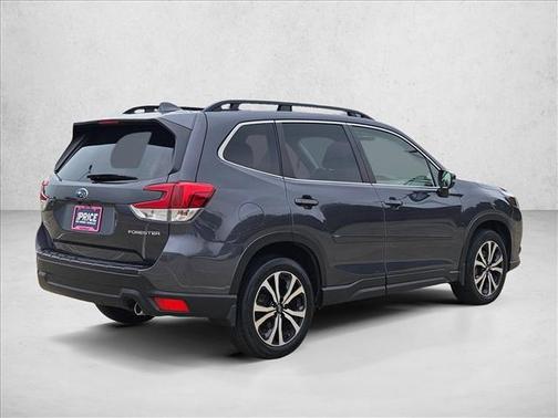 Magnetite Gray Metallic 2023 Subaru Forester Limited