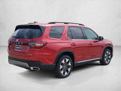 Radiant Red Metallic II 2026 Honda Pilot Elite