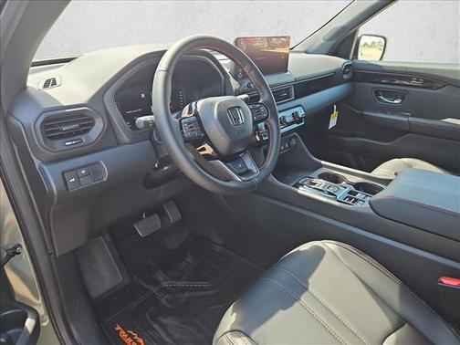 Ash Green Metallic 2026 Honda Pilot TrailSport