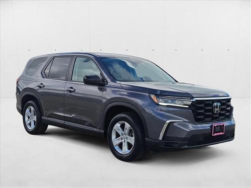 2023 Honda Pilot 2WD LX