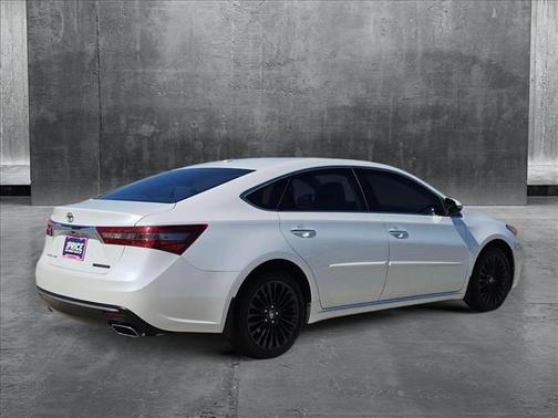 2017 Toyota Avalon Touring
