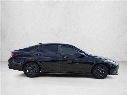Phantom Black 2023 Hyundai ELANTRA SEL