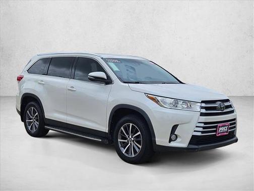 Blizzard Pearl 2019 Toyota Highlander XLE
