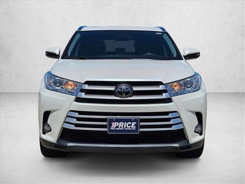Blizzard Pearl 2019 Toyota Highlander XLE