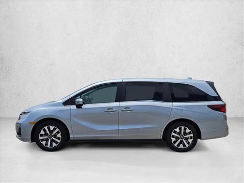 Solar Silver Metallic 2026 Honda Odyssey EX-L